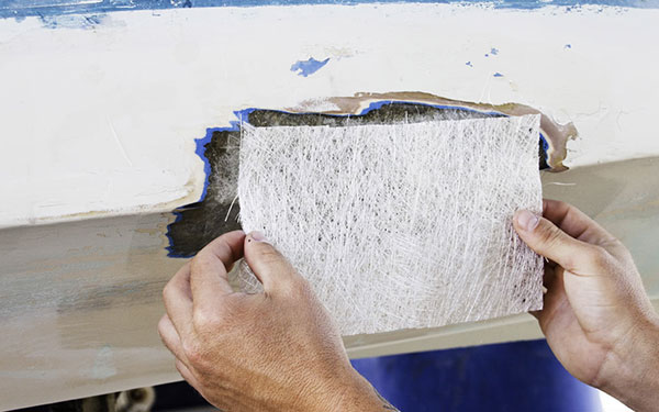 Ontdek polyester aan boord